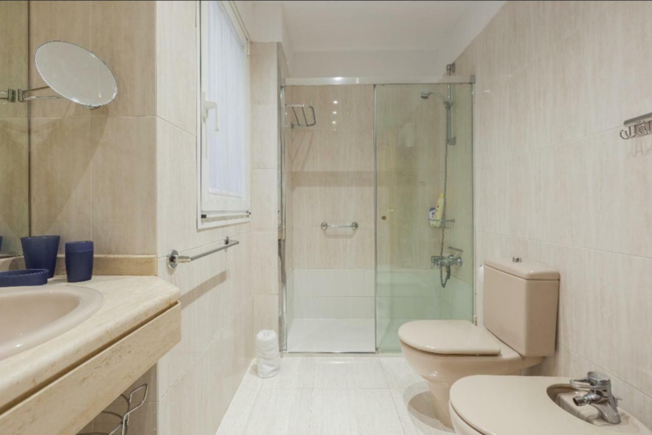 Ondarreta Beach & Terrace Apartment San Sebastian Ngoại thất bức ảnh