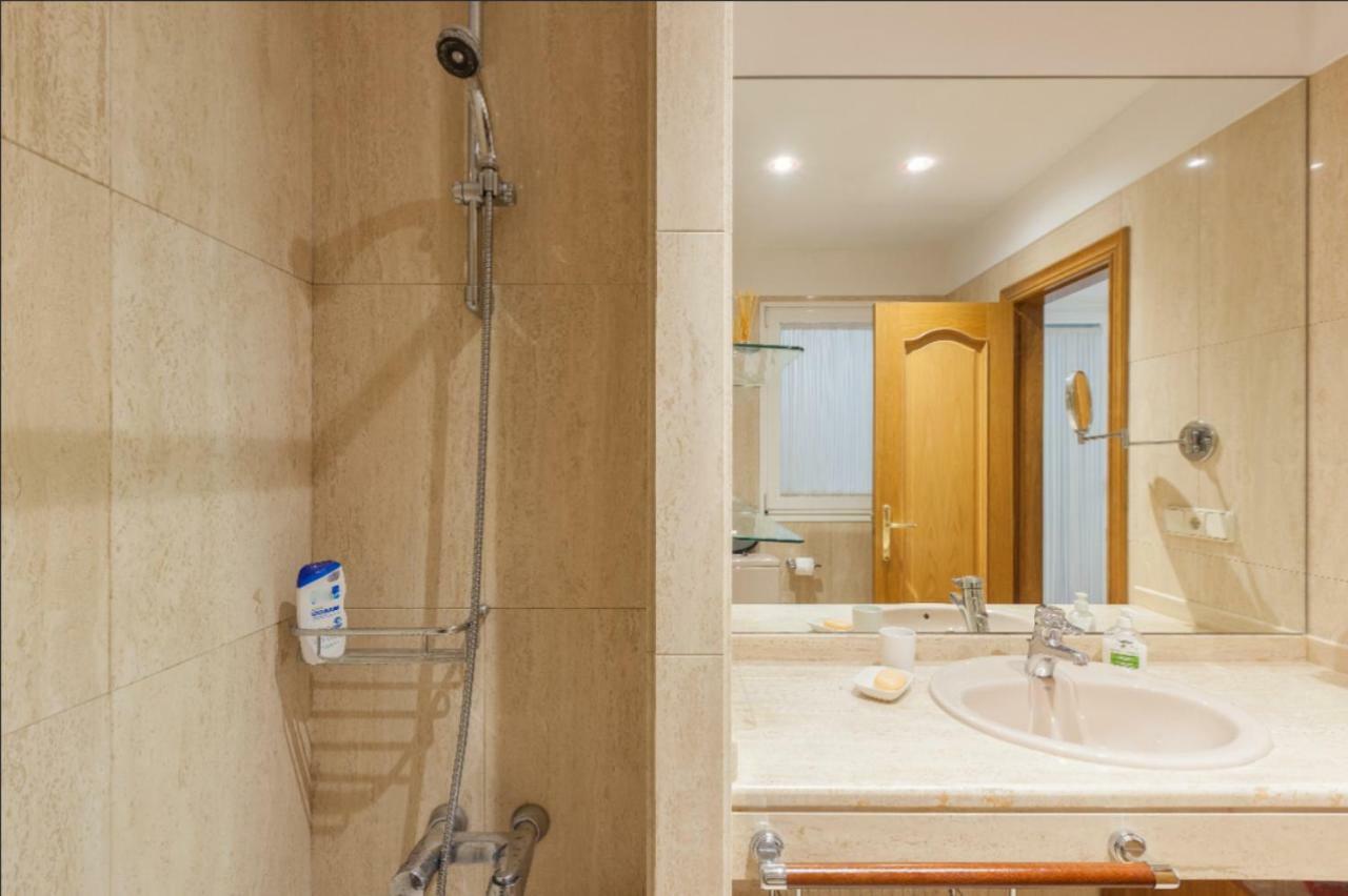 Ondarreta Beach & Terrace Apartment San Sebastian Ngoại thất bức ảnh